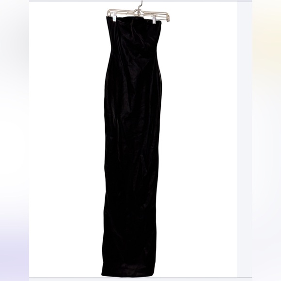 Naked Wardrobe Tube Maxi - Picture 1 of 6